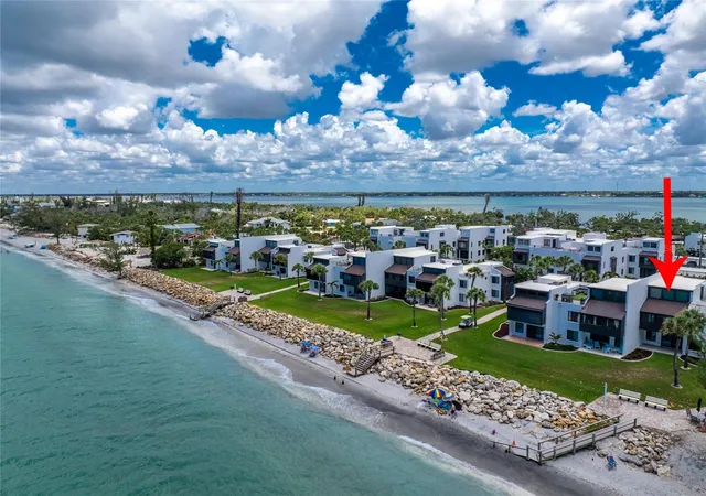2nd image of 2950 N Bch Rd, ENGLEWOOD, FL 34223
