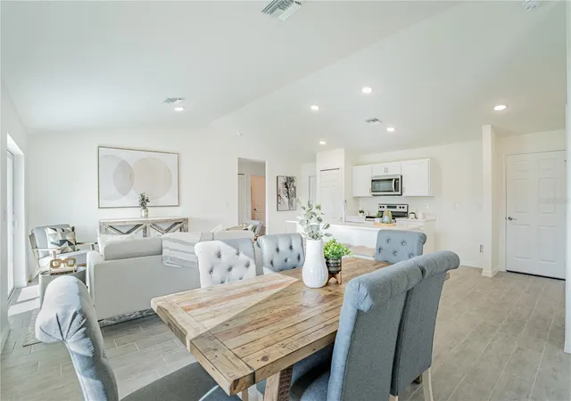 4th image of 18087 Clanton Ave, Port Charlotte, FL 33948 | MLS# A4696870