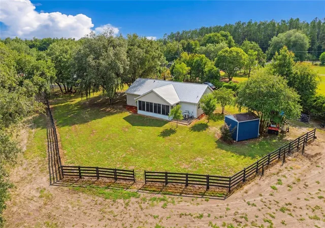 Photo 2 of Single family home for sale at 16723 Se 173rd Terrace Rd, Weirsdale, FL 32195 | MLS# O6416233 | Listing updated on 2026-08-23