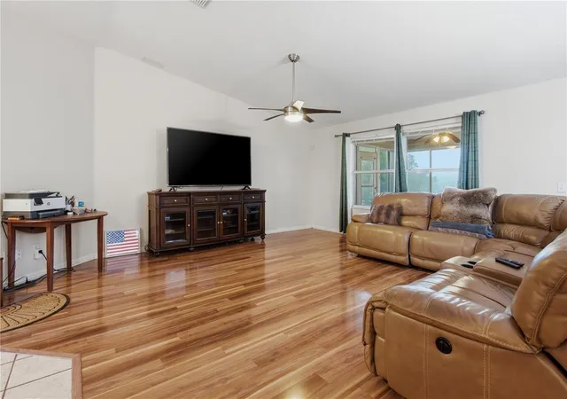 Homes for sale in Weirsdale, FL | 16723 Se 173Rd Terrace Rd, Weirsdale, FL 32195 | MLS# O6416233