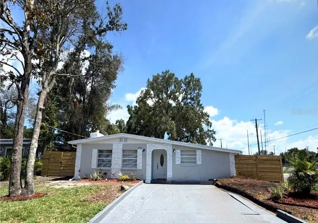 Photo 1 of Single family home for sale at 3001 E Fern St, Tampa, FL 33610 | MLS# TB8518504 | Listing updated on 2026-10-17