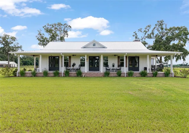 1st image of 2152 Ne 120th Pl, Anthony, FL 32617 | MLS# OM726516