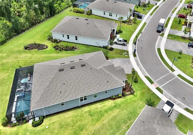 Photo 4 of Single family home for sale at 5322 124th Avenue E, Parrish, FL 34219 | MLS# A4696886 | Listing updated on 2026-09-05