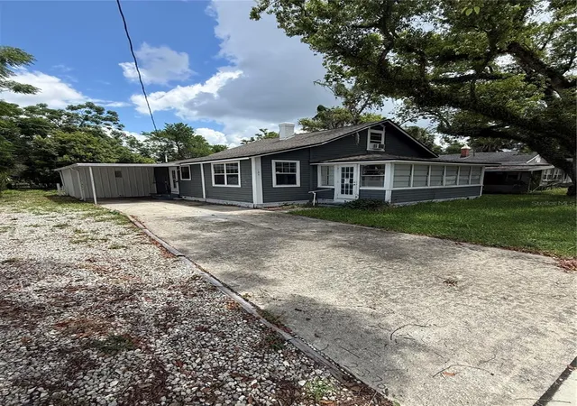 2nd image of 137 E Maine Ave, Longwood, FL 32750 | MLS# O6416256