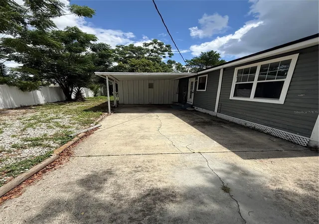3rd image of 137 E Maine Ave, Longwood, FL 32750 | MLS# O6416256