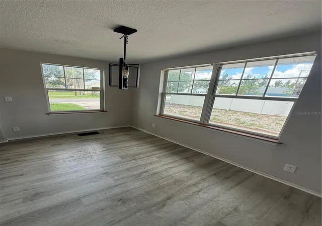 5th image of 137 E Maine Ave, Longwood, FL 32750 | MLS# O6416256