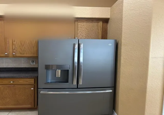 3rd image of 210 Rosana Dr, Brandon, FL 33511 | MLS# TB8518528