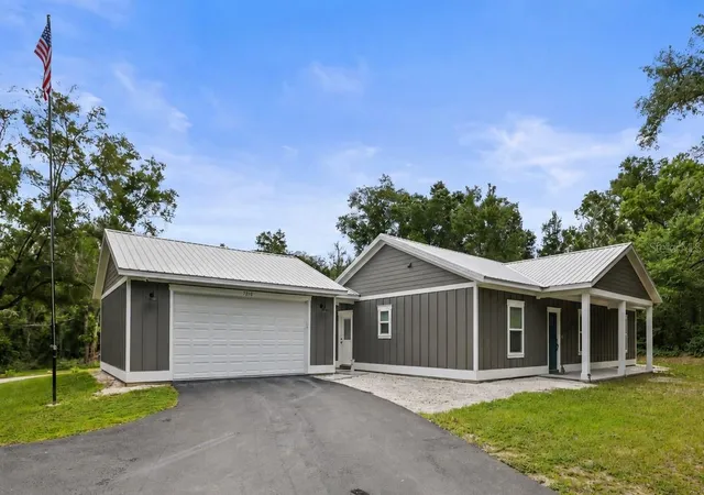 Homes for sale in Webster, FL | 7218 Southeast Ave, Webster, FL 33597 | MLS# TB8518531