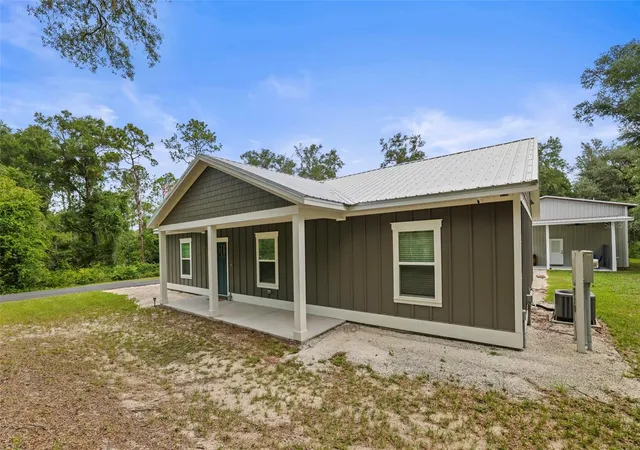 Homes for sale in Webster, FL | 7218 Southeast Ave, Webster, FL 33597 | MLS# TB8518531