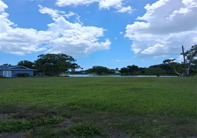 Photo 3 of Land for sale at 6614 Sabina Rd, Sarasota, FL 34243 | MLS# TB8518546 | Listing updated on 2026-06-12