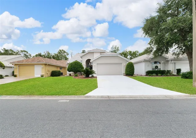 Photo 3 of Single family home for sale at 9450 Mississippi Run, Brooksville, FL 34613 | MLS# TB8518553 | Listing updated on 2026-08-22