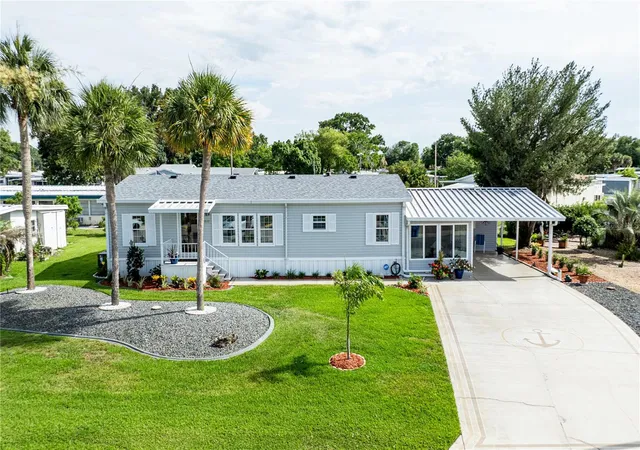 Homes for sale in Tavares, FL | 2611 Vindale Rd, Tavares, FL 32778 | MLS# G5113668