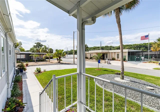 Homes for sale in Tavares, FL | 2611 Vindale Rd, Tavares, FL 32778 | MLS# G5113668