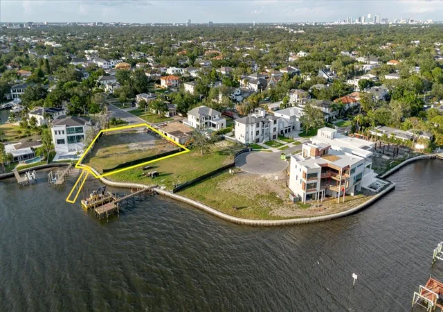 Photo 1 of Land for sale at 5102 W Longfellow Ave, Tampa, FL 33629 | MLS# TB8518574 | Listing updated on 2026-09-24