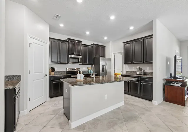 Photo 3 of Single family home for sale at 9908 Sage Crk Dr, Sun City Center, FL 33573 | MLS# TB8518575 | Listing updated on 2026-09-16