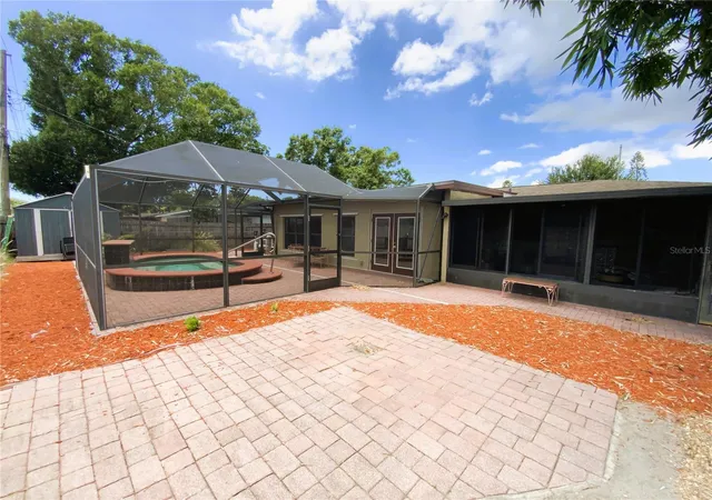 Homes for sale in Kenneth City, FL | 5944 51st Ave N, Kenneth City, FL 33709 | MLS# TB8518576