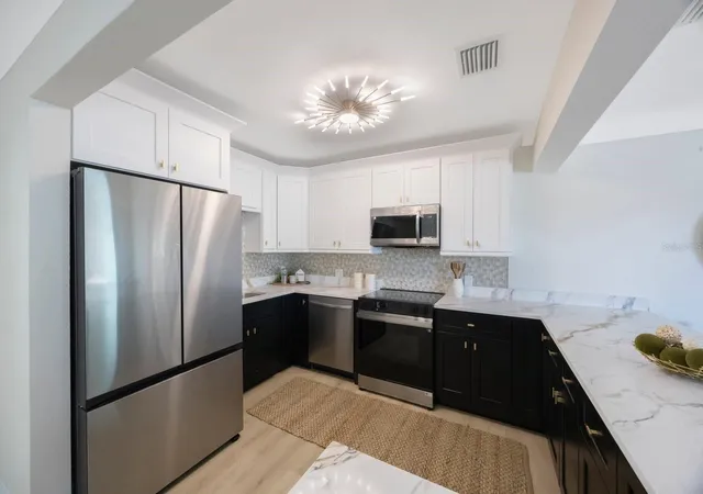 3rd image of 280 41St Ave, St Pete Beach, FL 33706 | MLS# TB8518577