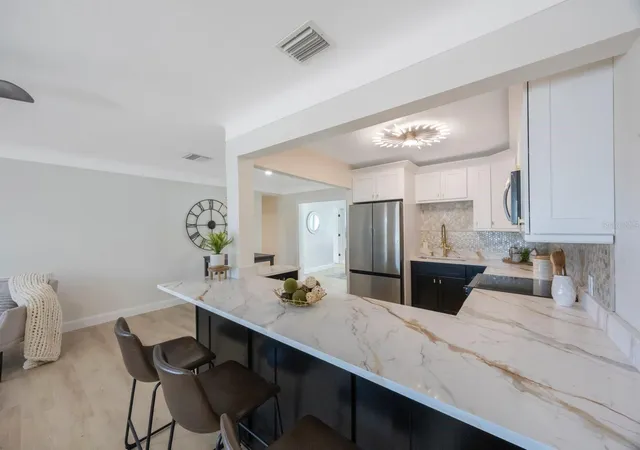 4th image of 280 41St Ave, St Pete Beach, FL 33706 | MLS# TB8518577