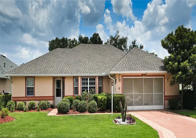 Photo 1 of Single family home for sale at 5506 Prince Charles Ln, Leesburg, FL 34748 | MLS# O6416308 | Listing updated on 2026-09-30