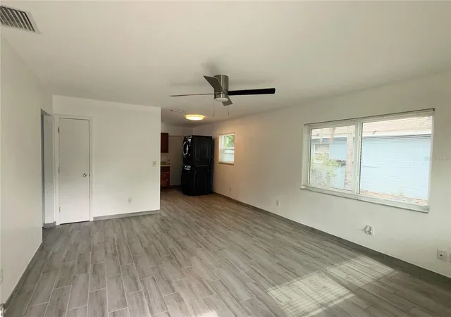 Photo 4 of Single family home for sale at 364 3rd Street NW, Largo, FL 33770 | MLS# TB8518585 | Listing updated on 2026-08-14