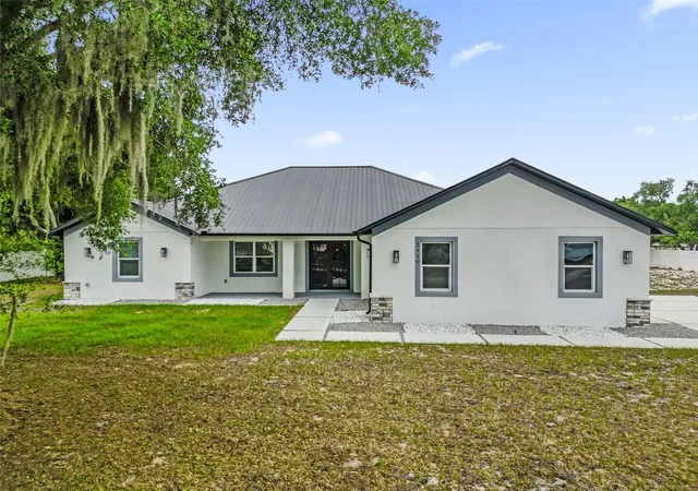 2nd image of 2510 Lake Front Dr, Lake Wales, FL 33898 | MLS# G5113671
