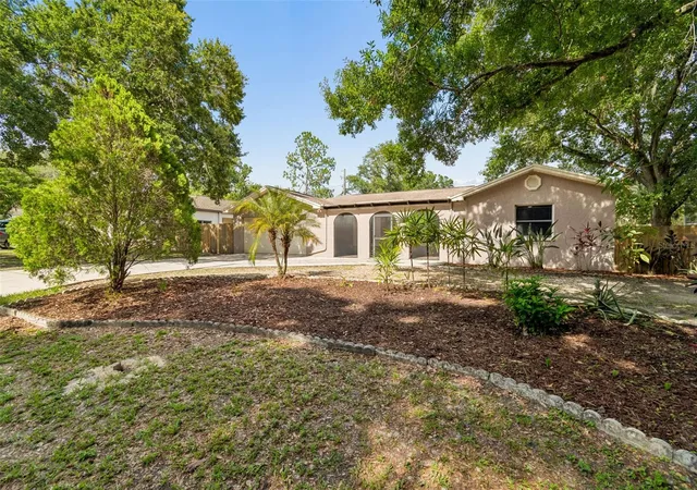 2nd image of 503 Rollingview Dr, Temple Terrace, FL 33617 | MLS# TB8518607