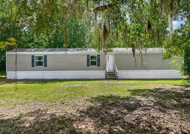 Homes for sale in Bunnell, FL | 109 Bimini Ln, Bunnell, FL 32110 | MLS# FC319234