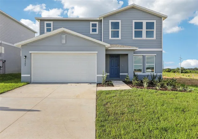 Photo 2 of Sale Pending at 3221 Warwick Pl, Haines City, FL 33844 | MLS# C7527257 | Listing updated on 2026-08-24