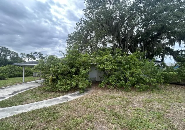 Homes for sale in Port Charlotte, FL | 365 N Spring Lake Blvd Nw, Port Charlotte, FL 33952 | MLS# A4696920