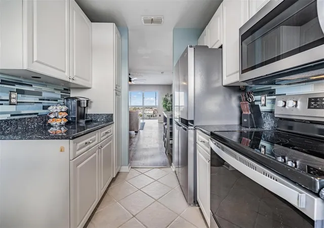5th image of 4939 Floramar Ter #914, New Port Richey, FL 34652 | MLS# W7886681