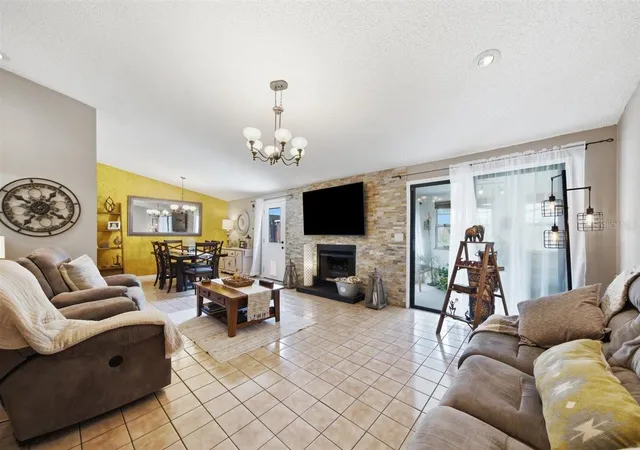 3rd image of 5309 Black Pine Dr, Tampa, FL 33624 | MLS# TB8518639