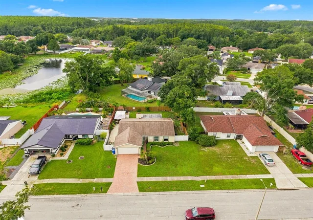 32nd image of 5309 Black Pine Dr, Tampa, FL 33624 | MLS# TB8518639
