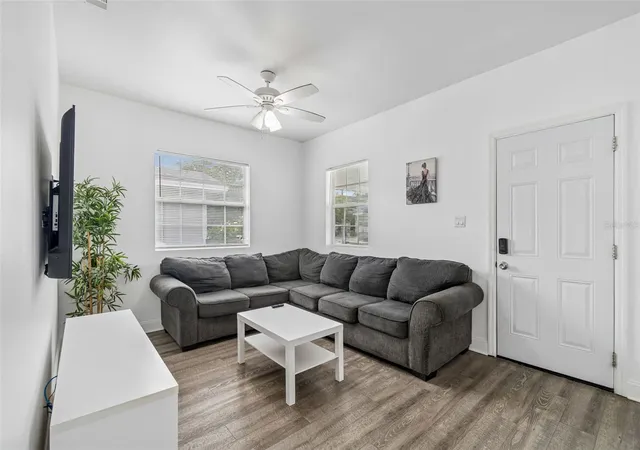 Photo 3 of Single family home for sale at 1406 E 23rd Avenue, Tampa, FL 33605 | MLS# TB8518643 | Listing updated on 2026-09-30