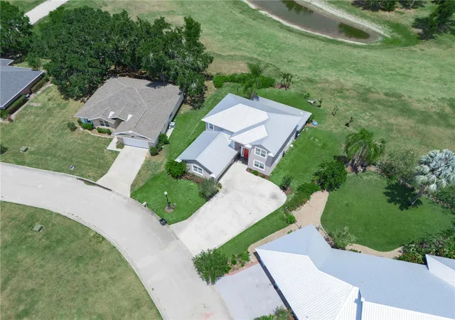 Homes for sale in Bowling Green, FL | 2910 Fairway, Bowling Green, FL 33834 | MLS# P4939036