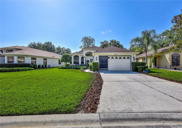 Photo 3 of Single family home for sale at 11408 Deercroft Ct, Spring Hill, FL 34609 | MLS# W7886685 | Listing updated on 2026-10-03