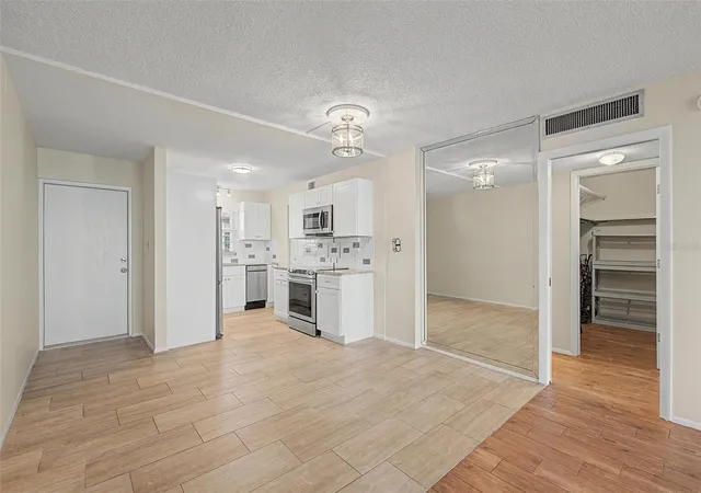 5th image of 9 Forbes Pl #507, Dunedin, FL 34698 | MLS# TB8518660