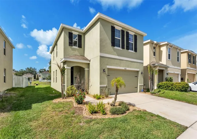2nd image of 3509 Diamond Leaf Ct, Valrico, FL 33594 | MLS# L4962695