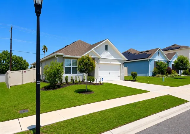 Photo 3 of Single family home for sale at 127 Auburn Grv Blvd, Auburndale, FL 33823 | MLS# S5151807 | Listing updated on 2026-08-03