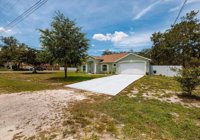 4th image of 8343 Nittany Rd, Weeki Wachee, FL 34613 | MLS# TB8518668
