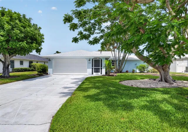 Photo 1 of Single family home for sale at 1226 Pine Needle Rd, Venice, FL 34285 | MLS# N6144696 | Listing updated on 2026-09-05