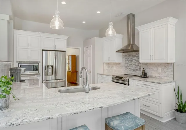 Homes for sale in Tampa, FL | 5633 Glencrest Blvd, Tampa, FL 33625 | MLS# TB8518688
