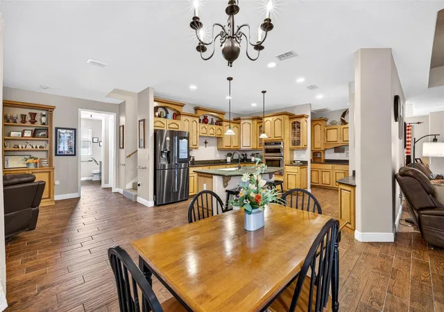 Photo 3 of Single family home for sale at 32449 Laurel Ct, San Antonio, FL 33576 | MLS# TB8518690 | Listing updated on 2026-10-09