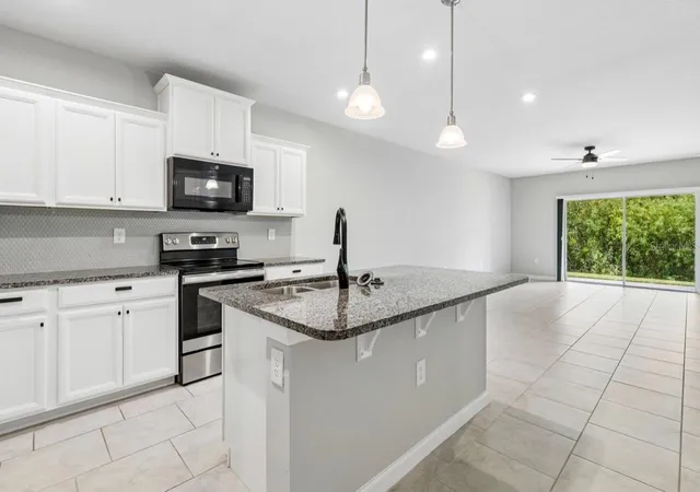 Photo 3 of Single family home for sale at 18307 Turning Leaf Cir, Land O Lakes, FL 34638 | MLS# W7886687 | Listing updated on 2026-10-17