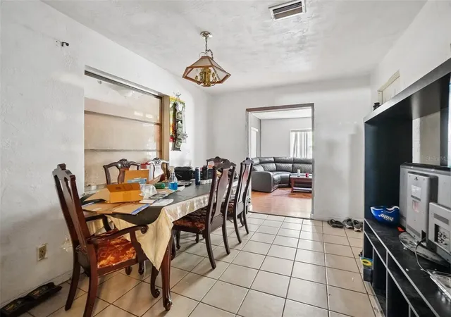 Photo 3 of Sale Pending at 3211 30th Street N, St Petersburg, FL 33713 | MLS# TB8518698 | Listing updated on 2026-09-14