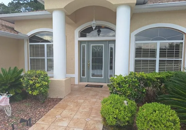 Photo 2 of Single family home for sale at 39 Evans Dr, Palm Coast, FL 32164 | MLS# FC319244 | Listing updated on 2026-09-30
