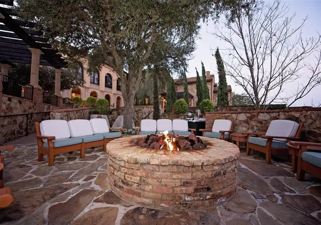 4th image of 16036 Pendio Dr, Bella Collina, FL 34756 | MLS# O6416420