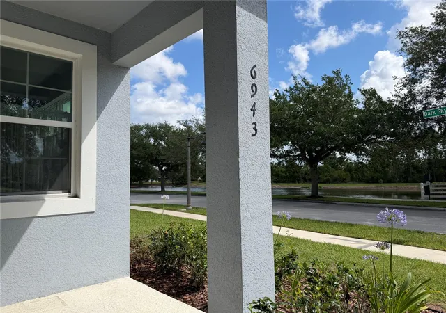 Photo 3 of Townhouse for sale at 6943 Five Oaks Dr, Saint Cloud, FL 34773 | MLS# O6416430 | Listing updated on 2026-07-07
