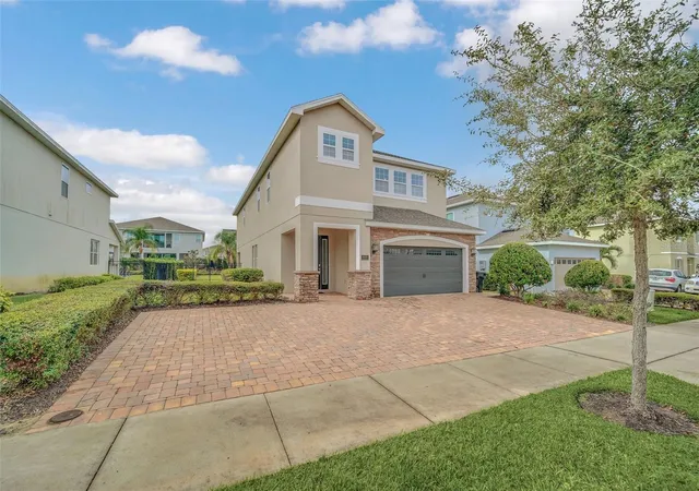 3rd image of 400 Burma St, Kissimmee, FL 34747 | MLS# O6416434