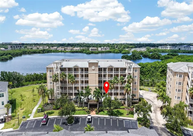 Homes for sale in Seminole, FL | 10002 Key Hvn Rd, Seminole, FL 33777