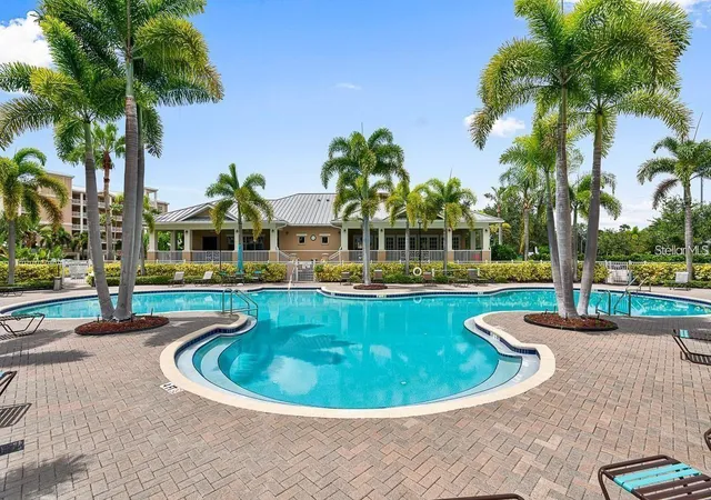Homes for sale in Seminole, FL | 10002 Key Haven Rd #204, Seminole, FL 33777 | MLS# TB8518717